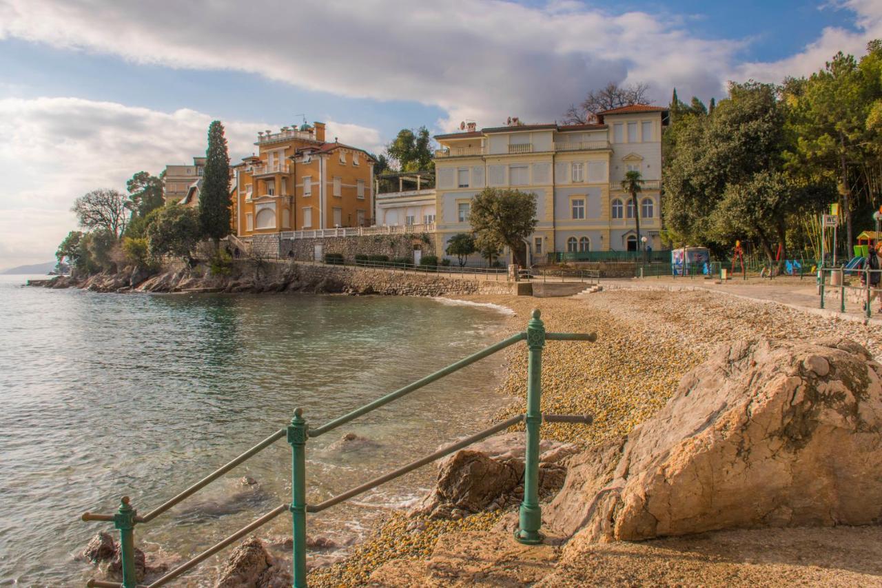 Apartments Anita Near Opatija With Private Parking Matulji Buitenkant foto
