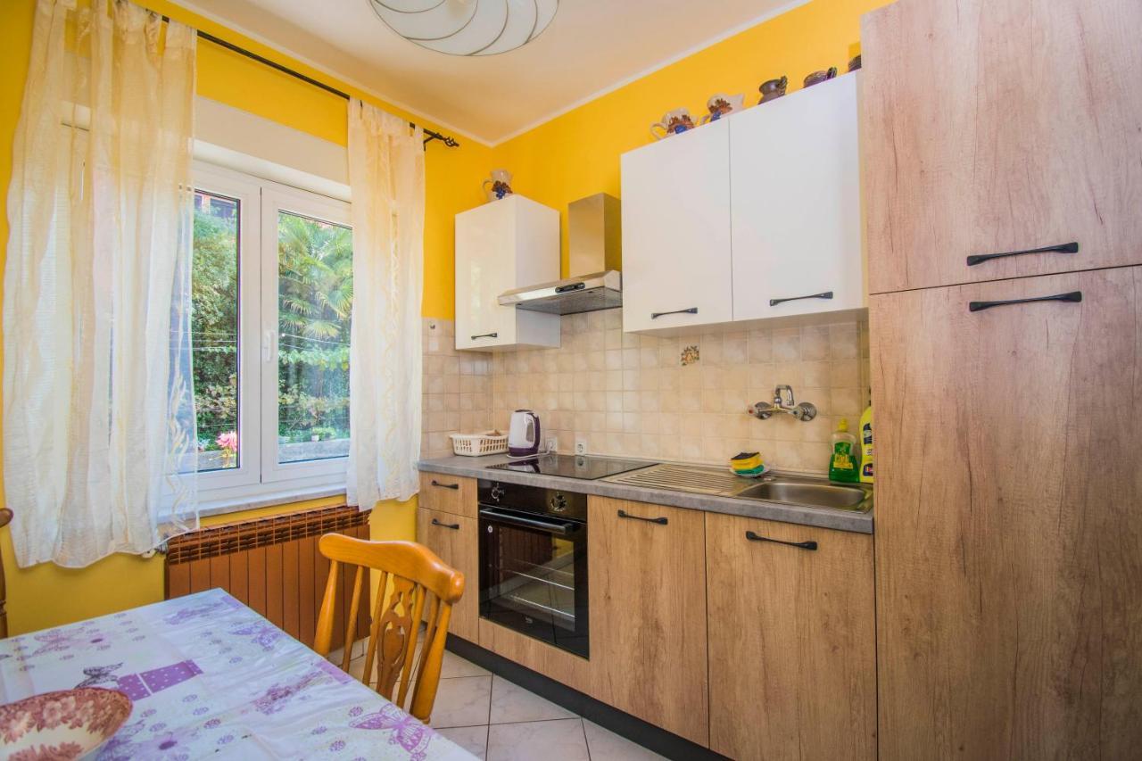 Apartments Anita Near Opatija With Private Parking Matulji Buitenkant foto